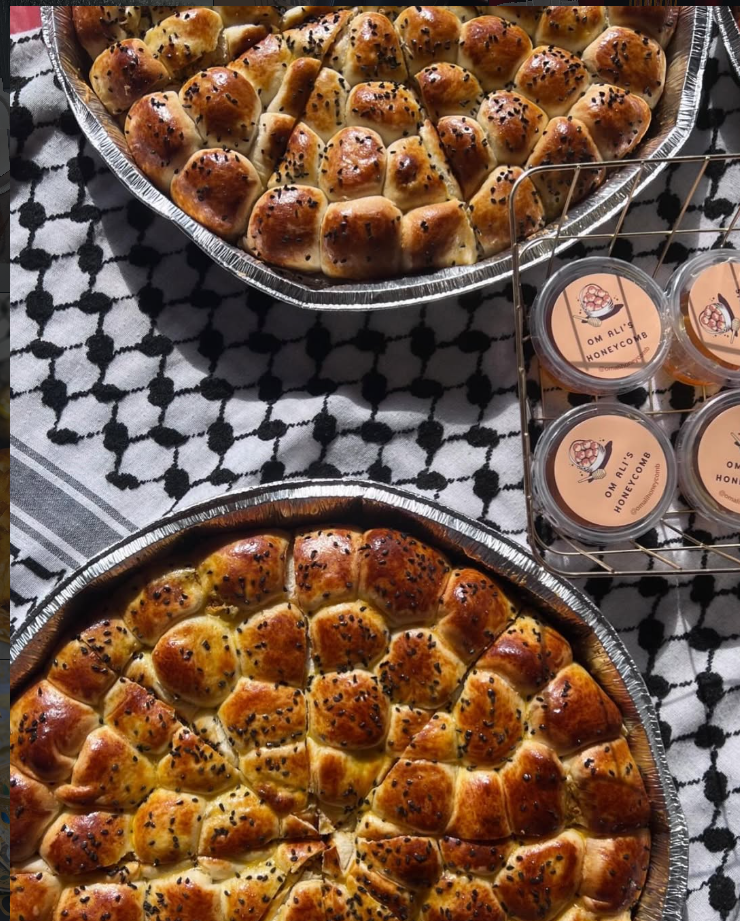 Fresh baked honeycomb tray